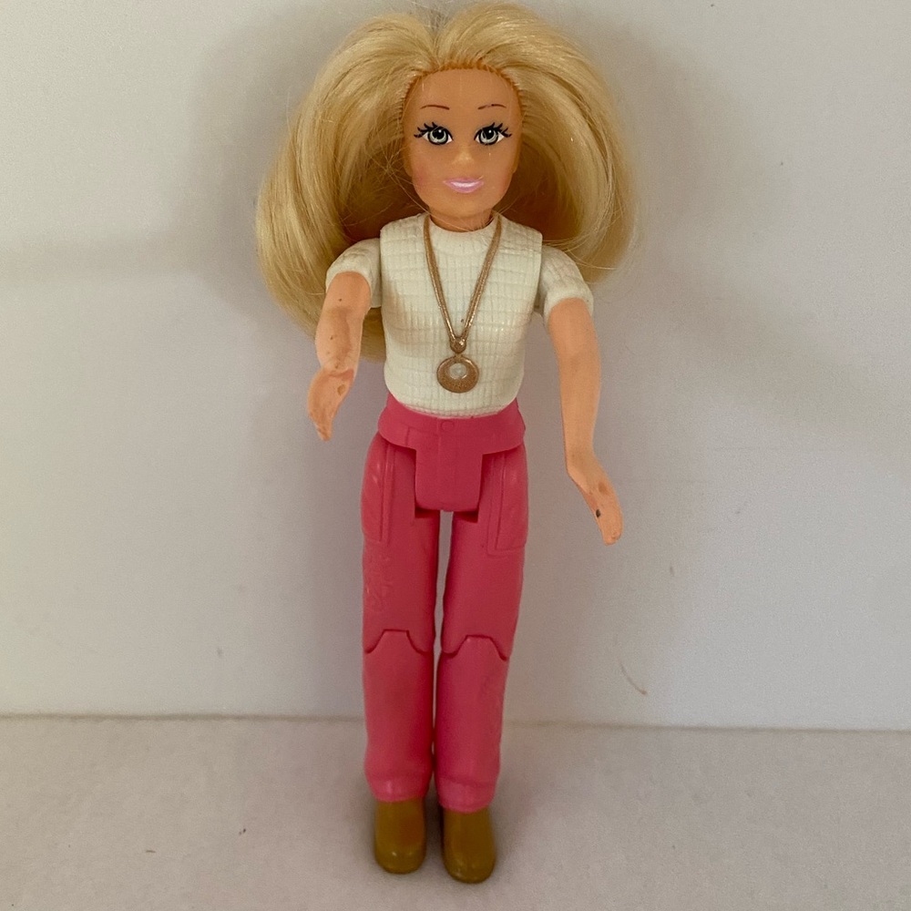Mattel Family Doll - Blonde Fashion Doll in White Top & Pink Pants